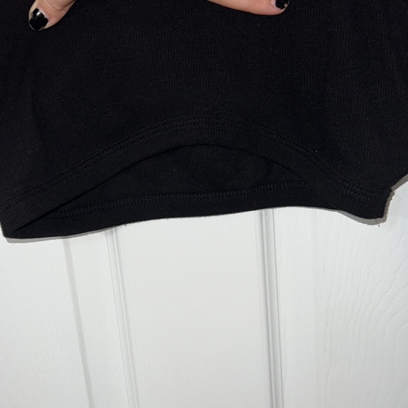Black Racerback Cropped Tank - Picture 3 of 4